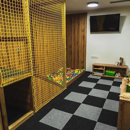 Luxusni Domovjanka - Medvedin *